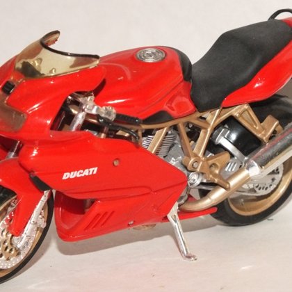 1999 Ducati SuperSport 900 (Maisto)