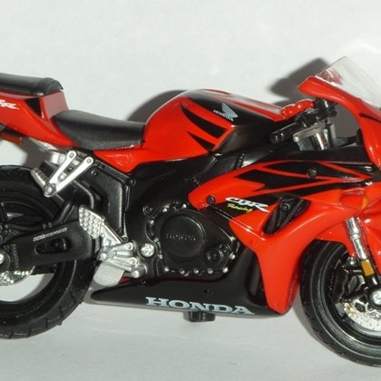 2004 Honda CBR 1000RR (Maisto)