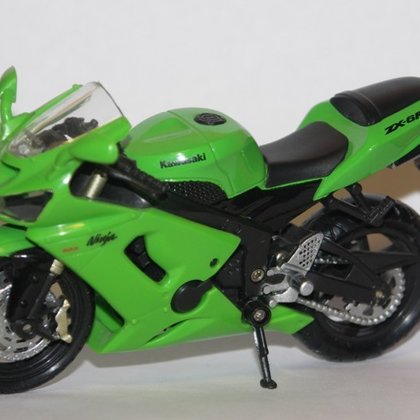 2005 Kawasaki ZX-6RR (New Ray)