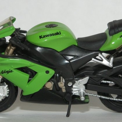 2004 Kawasaki ZX-10R Ninja (Maisto)