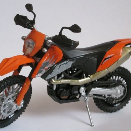 2011 KTM 690 Enduro (Welly)