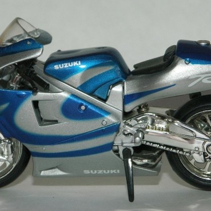 1988 Suzuki RGV-г (Saico)