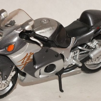 1999 Suzuki GSX1300R Hayabusa (Maisto)