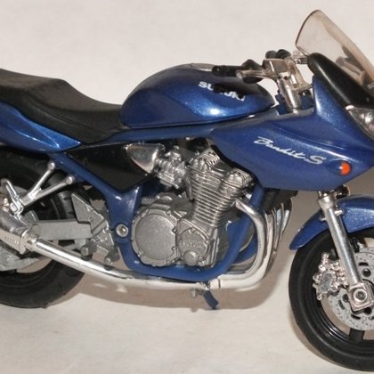 2001 Suzuki GSF1200S Bandit (Majorette)