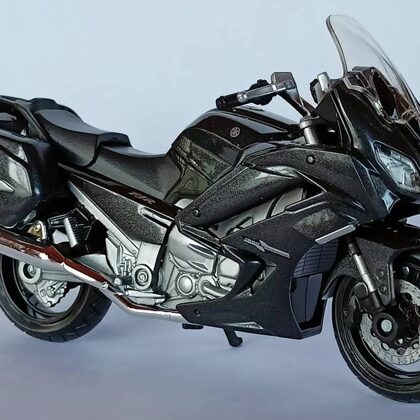 2013 Yamaha FJR 1300 AS (Bburago)