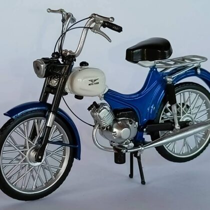 1963 Moto Guzzi Dingo (Leo Models)