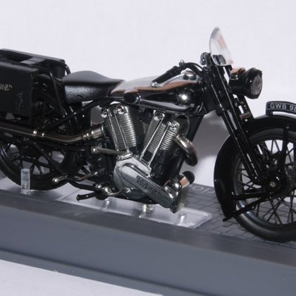 1924 Brough Superior SS100 (1:24 IXO)