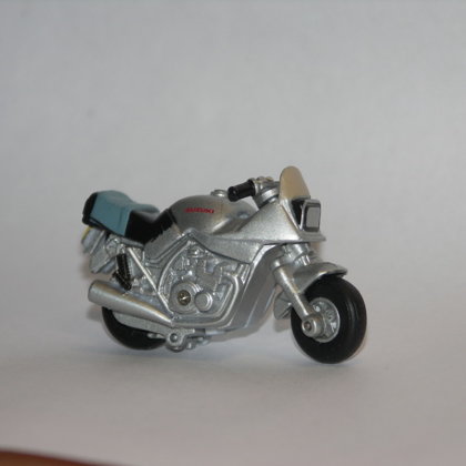 1992 Suzuki GSX400S Katana (1:43)