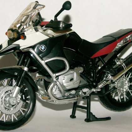 1999 BMW R1150GS (1:12 New Ray)