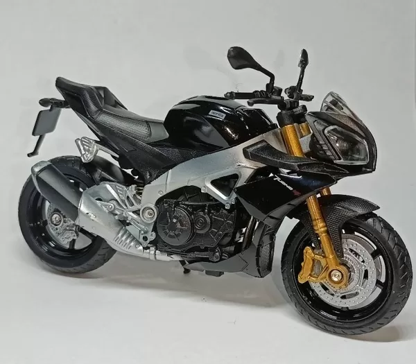 2020 Aprilia Tuono V4 (Welly)