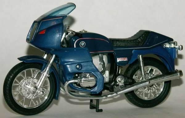 1976 BMW R100 RS (Welly)