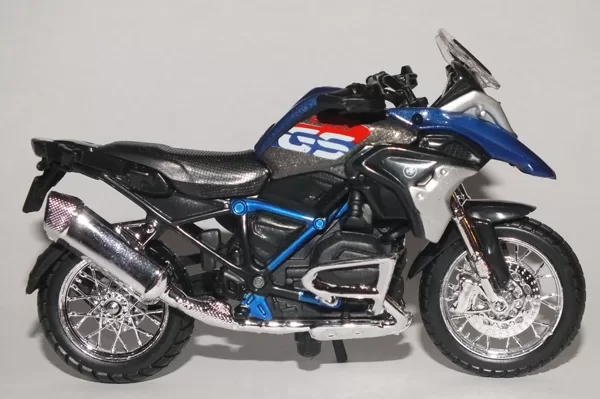 2017 BMW R 1200 GS (Maisto)