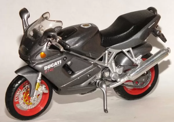 1999 Ducati ST4s (Maisto)
