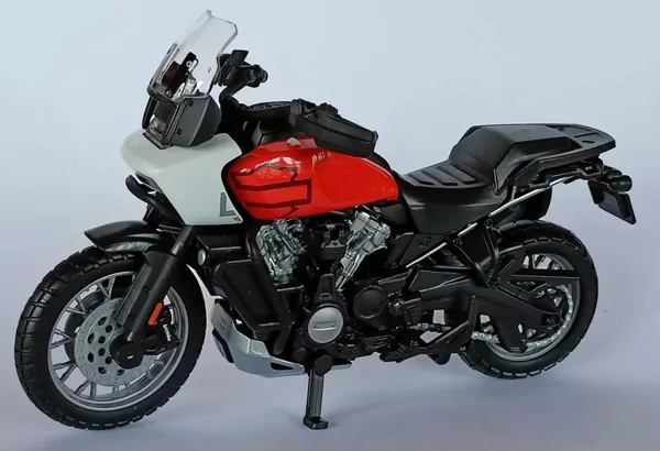 2021 Harley-Davidson Pan America (Maisto)