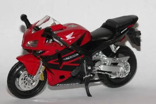 2003 Honda CBR 600 RR (Maisto)