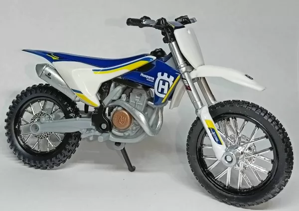2017 Husqvarna FC450 (Maisto)