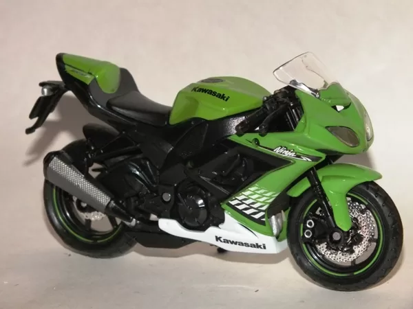 2010 Kawasaki  ZX-10R Ninja (Maisto)