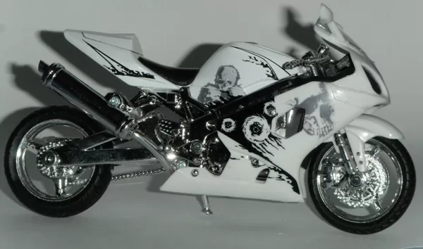 2003 Suzuki GSX-R1000 Drag (New Ray)