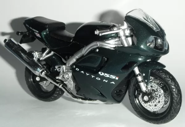 1997 Triumph Daytona 955i (Welly)