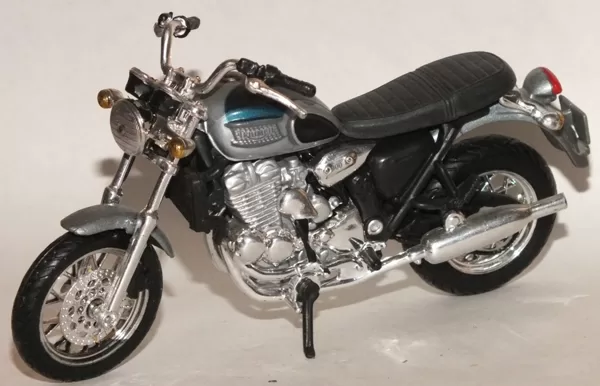 1995 Triumph Thunderbird (Maisto)