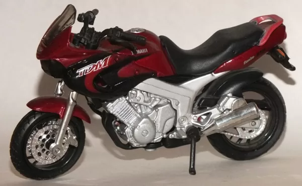 1996 Yamaha TDM850 (Maisto)