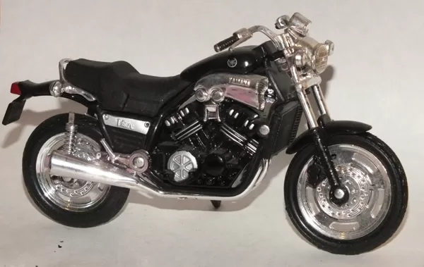 1987 Yamaha VMX1200 V-Max (Maisto)