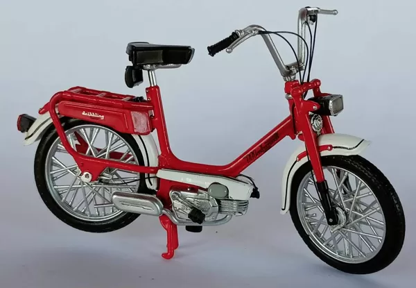 1969 Malaguti Dribbling (Leo Models)